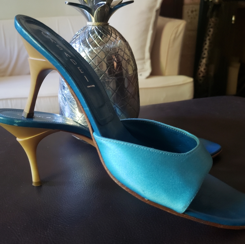 CASADEI Turquoise slides size 11M